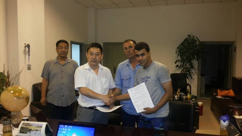 阿爾及利亞客戶成功簽訂40噸面粉機組