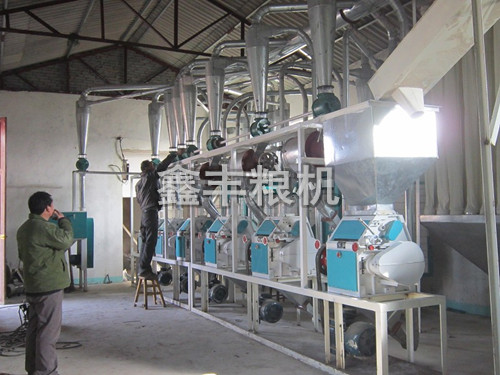 鑫豐糧機(jī)在洛陽地區(qū)安裝的30噸級(jí)面粉機(jī)組